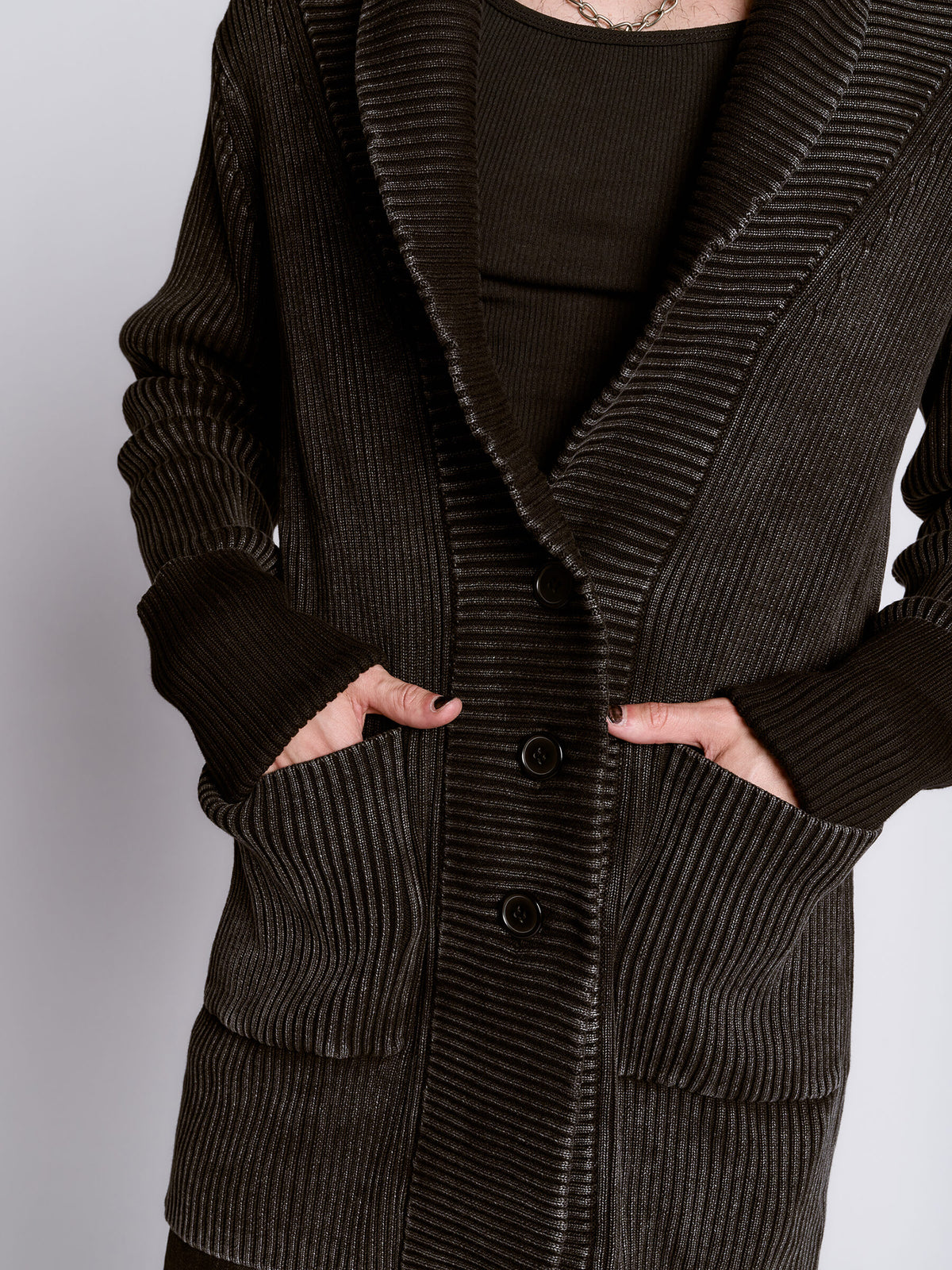 DISTRESSED RIB CARDIGAN