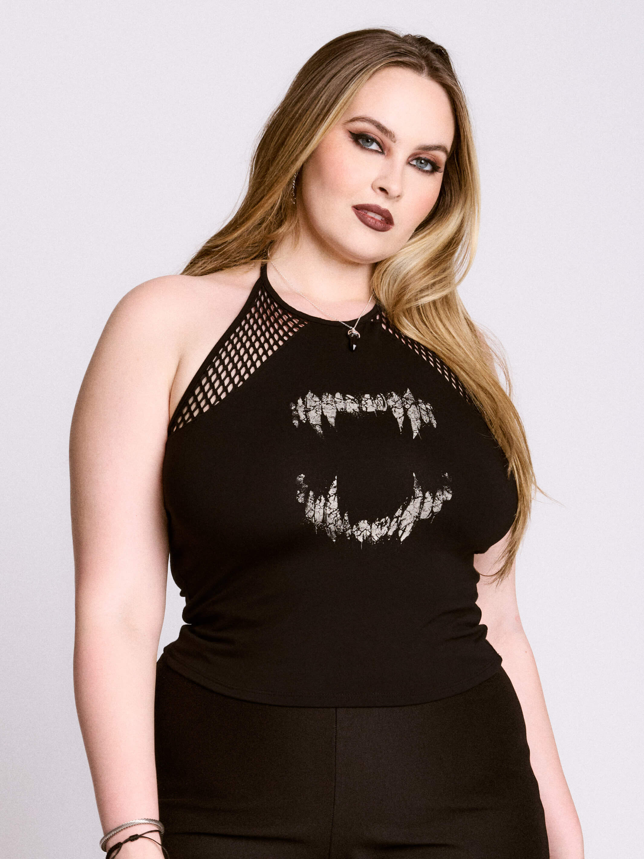 UNDEAD FISHNET HALTER