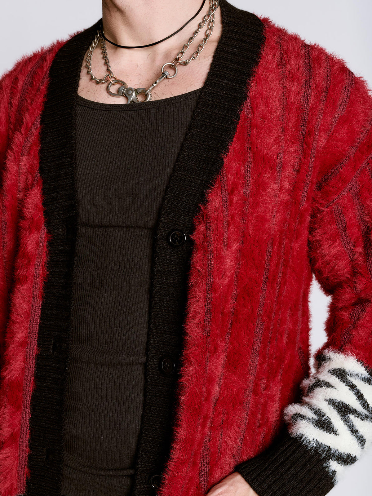 BLACK LODGE SWEATER