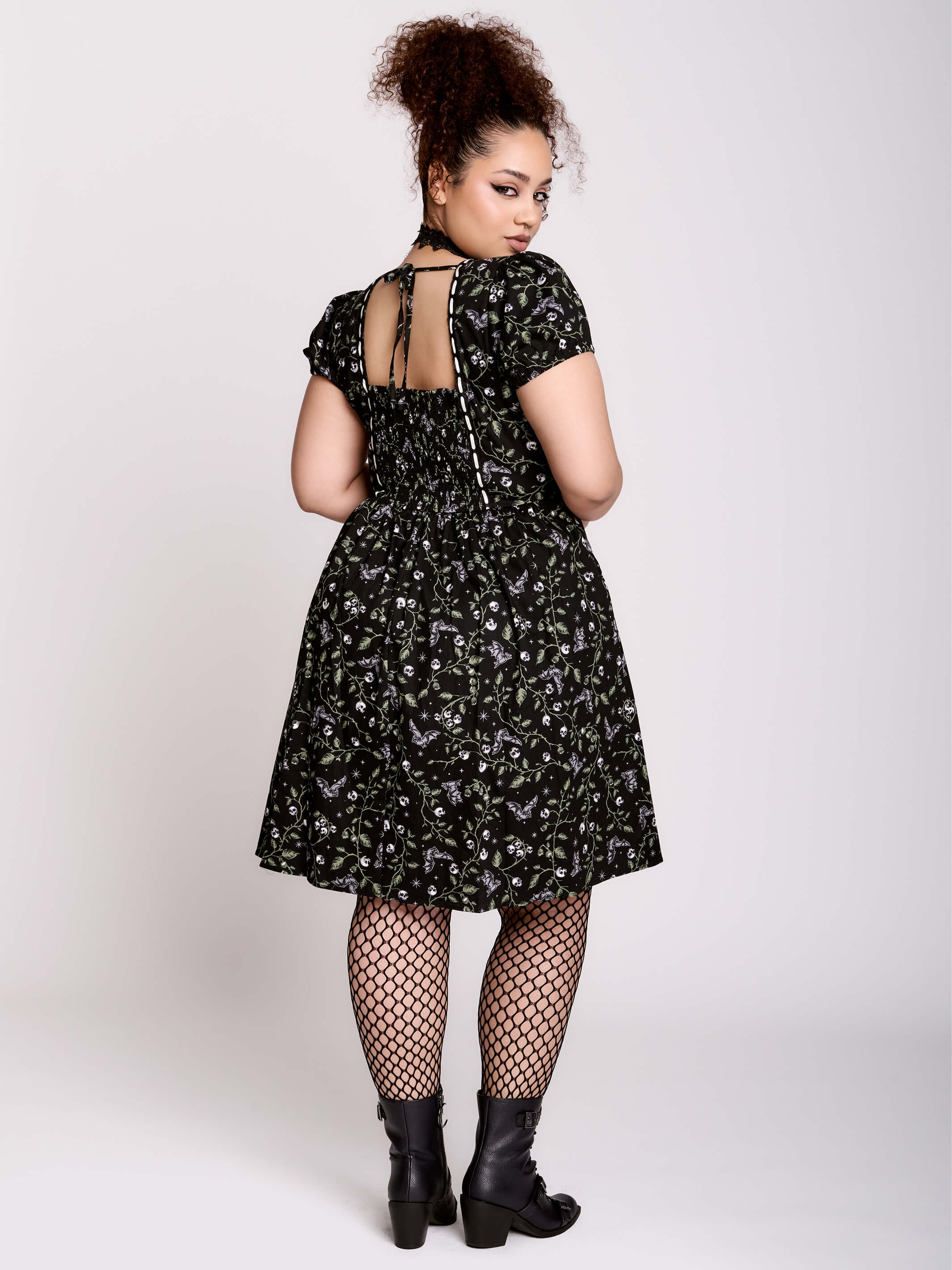 Skull Ivy Maiden dress